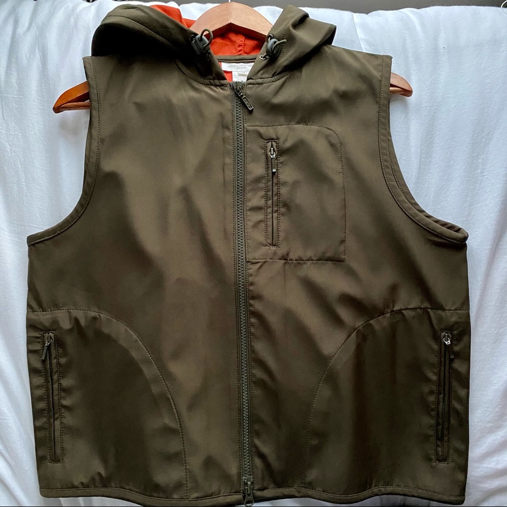 Jones New York Sport Vest